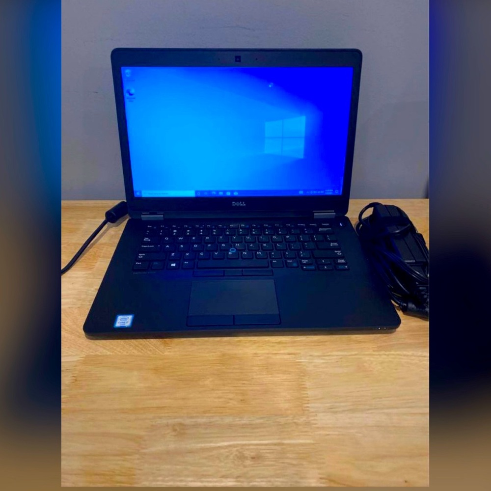 DELL LATITUDE E7470 i7, 256GB SSD, 16GB RAM. BacklightKeyboard, Win 10 Pro